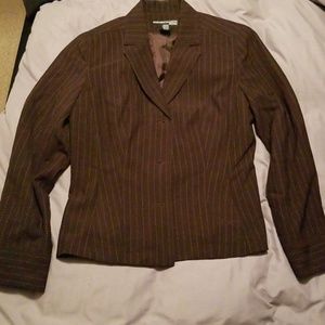 Women's dress pants suit